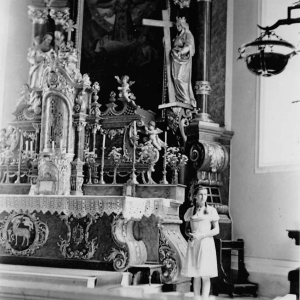 Hochaltar der Pfarrkirche zum hl. Laurentius, Wörgl, ca. 1956 (1961 im Rahmen der Umgestaltung entfernt)