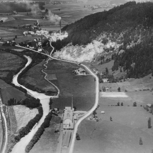 Saullichwerk, vorne li. Kohlebergbau, ca. 1920, im Vordergrund die 1898 errichtete neue Fabrik