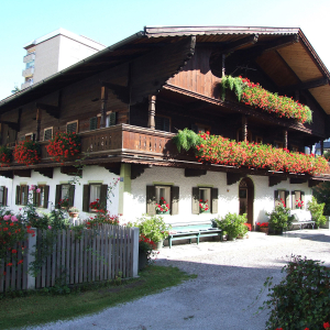 Spieglbauer in der Bahnhofstraße