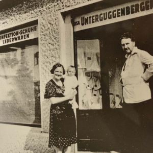 Rosa Unterguggenberger mit Silvio am Arm und der amerikanische Dichter Ezra Pound