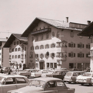 1965, Kirche, Hotel Alte Post, Zangerl, Hotel Schachtner, KH J. Gollner, Raiffeisenplatz