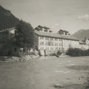 1898 - Bau der neuen Fabrik in Bruckhäusl