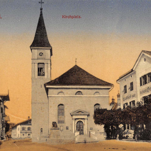 ca. 1909, früher Kirchplatz, jetzt Andreas Hofer Platz, li. Gasthof Alte Post, re. Gasthof Neue Post