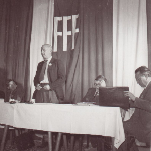 Beim Kongress am Podium – v.l. Friedrich Salzmann, DI Richard Batz, Dr. h.c. Hans Bernoulli und Fritz Schwarz