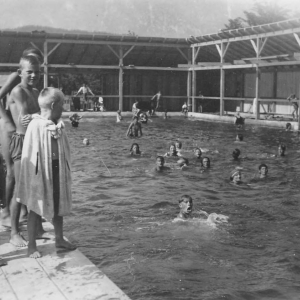 Schwimmbad in der Augasse, ca. 1936