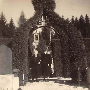 Waldfriedhof noch mit natürlicher Begrenzung