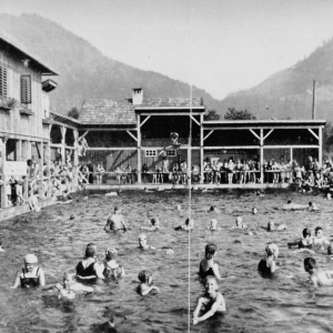 Schwimmbad in der Augasse, ca. 1936