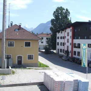 2011, Bahnmeisterei, ÖBB- Wohnhaus, Hotel Zur Linde am Angather Weg