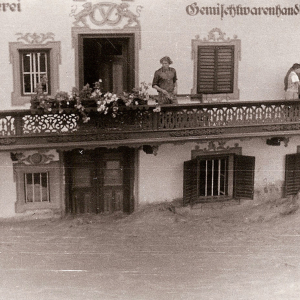 Hochwasser 20.06.1946, Bäckerei Mitterer am Andreas-Hofer-Platz