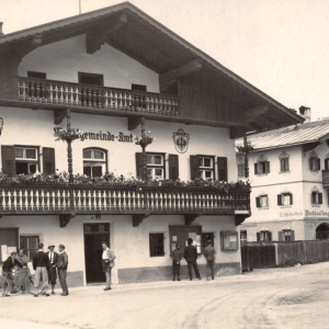 Marktgemeinde Amt dahinter Buchhandlung, Papier und Schreibwaren Ascher