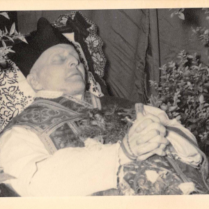 Begräbnis Geistl. Rat Pfarrer Riedlsperger 1953