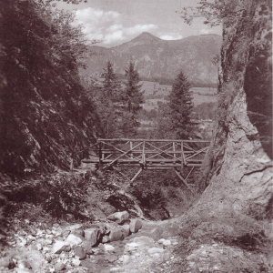 Im Zuge des Freigeld-Bauprogramms wurde ein 1,2 KM langer Trittsteig in die Aubachschlucht angelegt